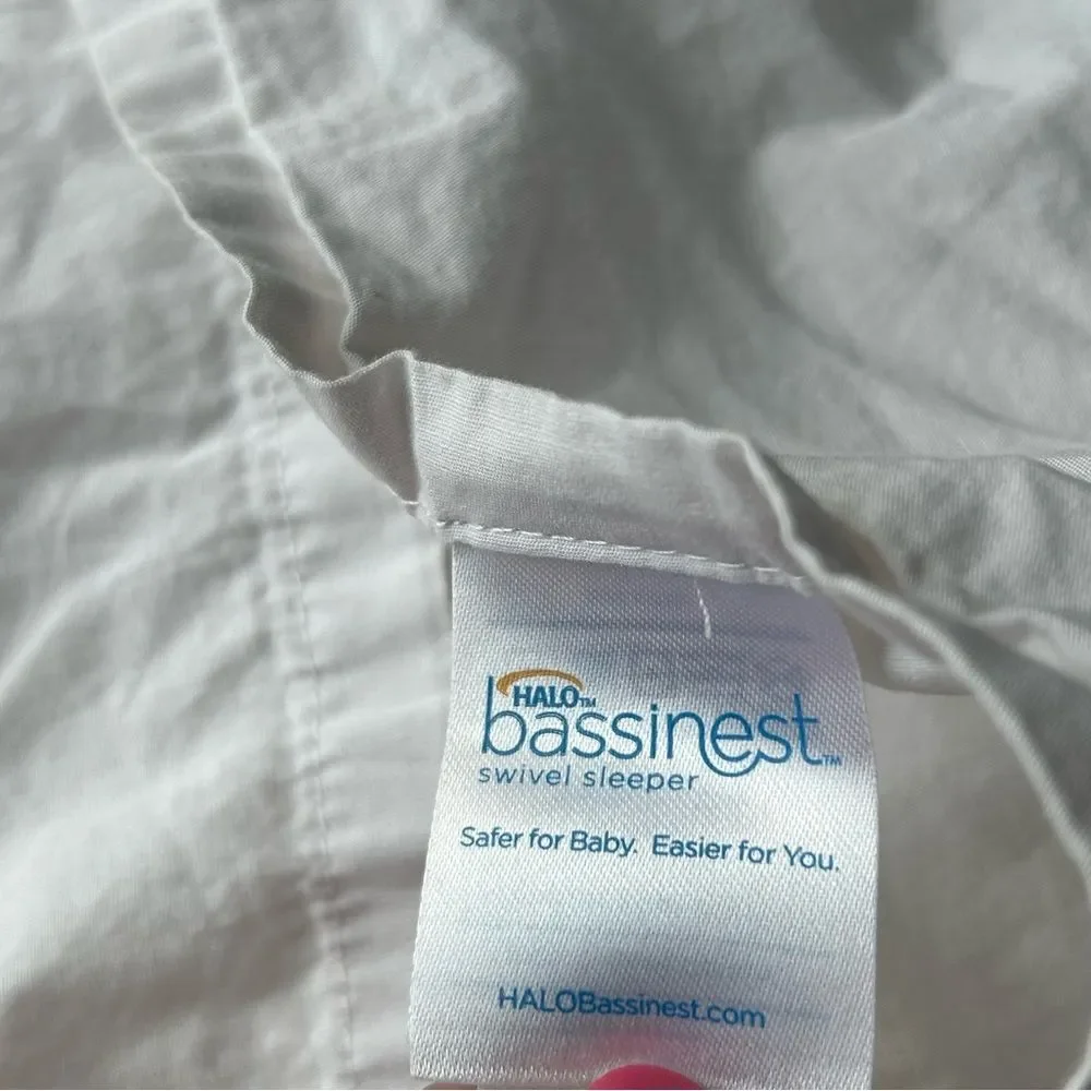Halo Bassinest White Swivel Sleeper Cover Sheet
